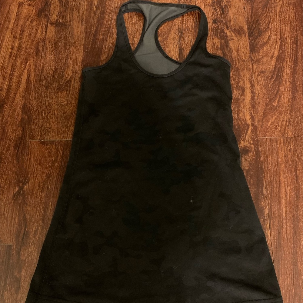 Lululemon Tank top size 4